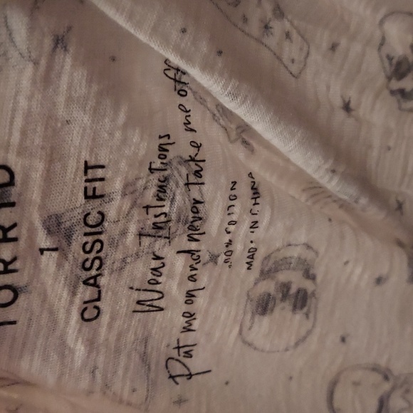 Torrid tee - Picture 3 of 3